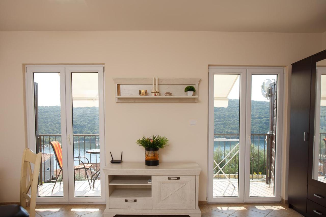 Suntime Apartment Tivat Exterior foto